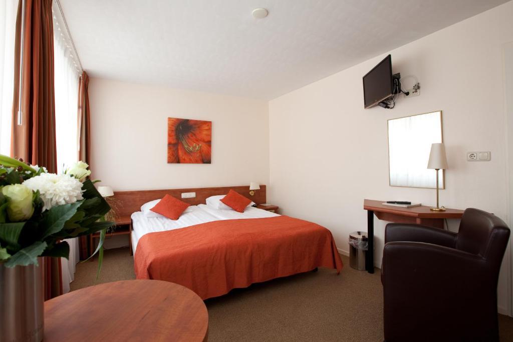 Hotel Victoria Bergen aan Zee Pokoj fotografie